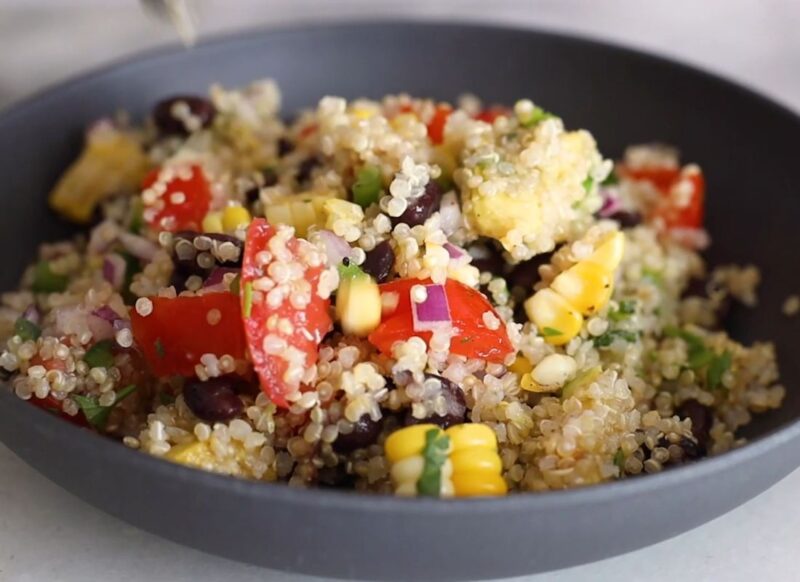 kinoa meksička salata